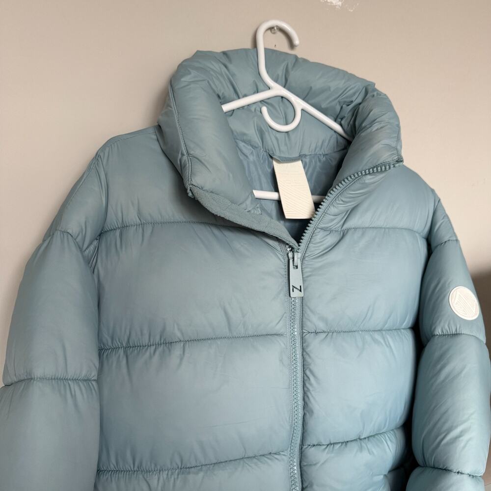 NOIZE x Jillian Harris Jilly Box Avalon Women Puffer Jacket Medium Aero Blue Ski - Picture 4 of 16